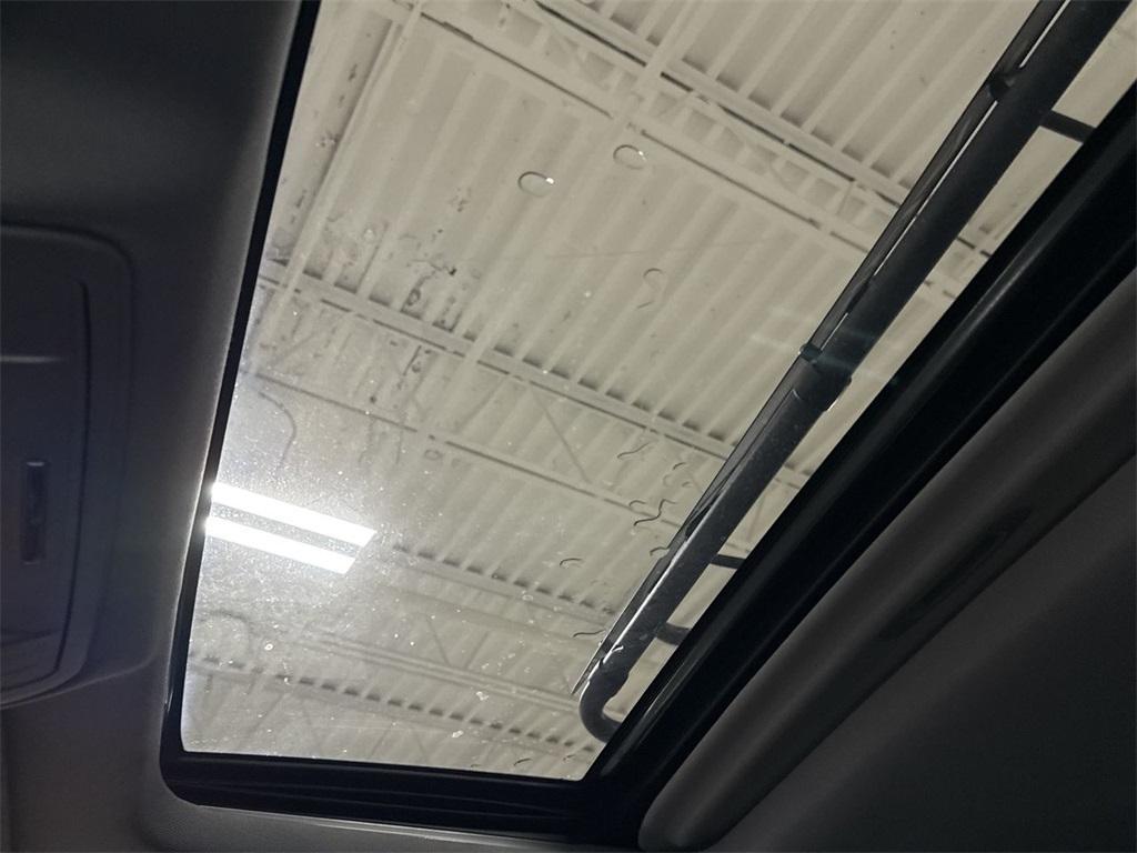 used 2017 Chevrolet Suburban car, priced at $19,500