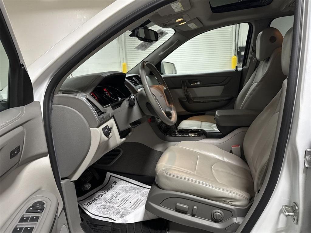 used 2017 GMC Acadia Limited car, priced at $11,900