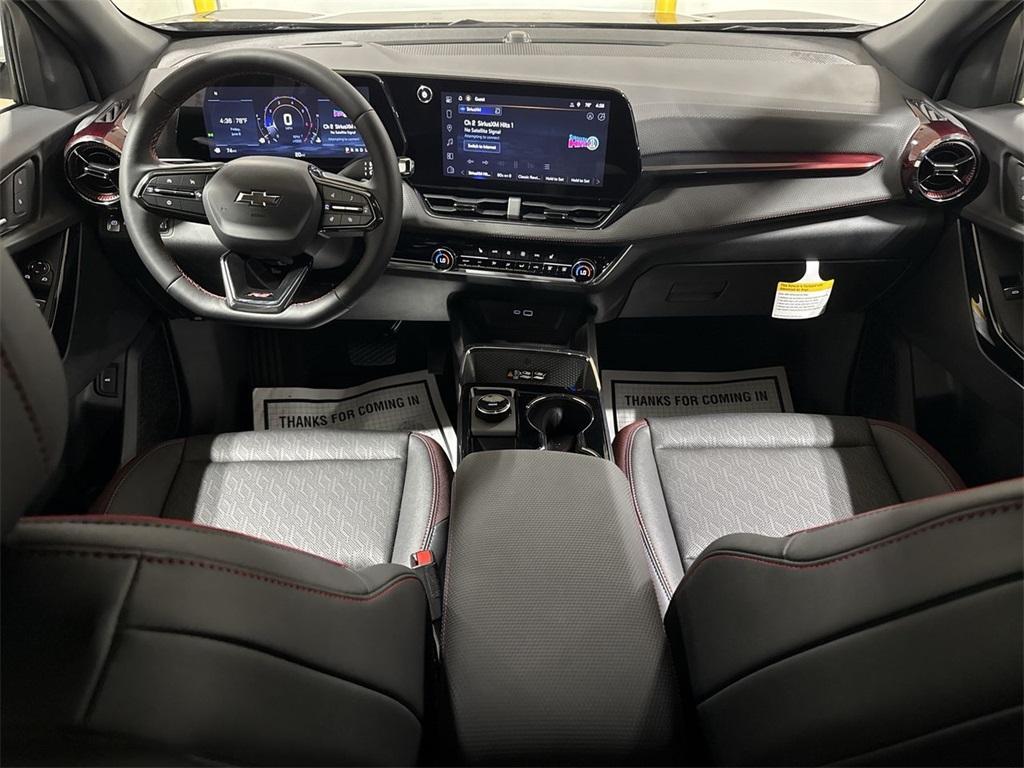 new 2026 Chevrolet Equinox car, priced at $33,395