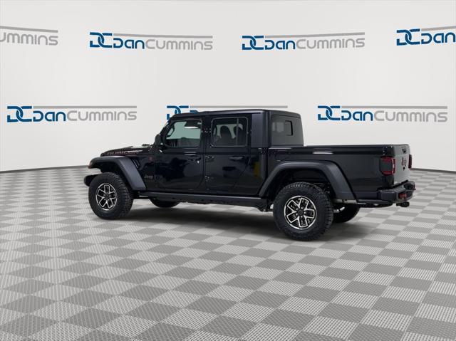 new 2024 Jeep Gladiator car, priced at $50,648