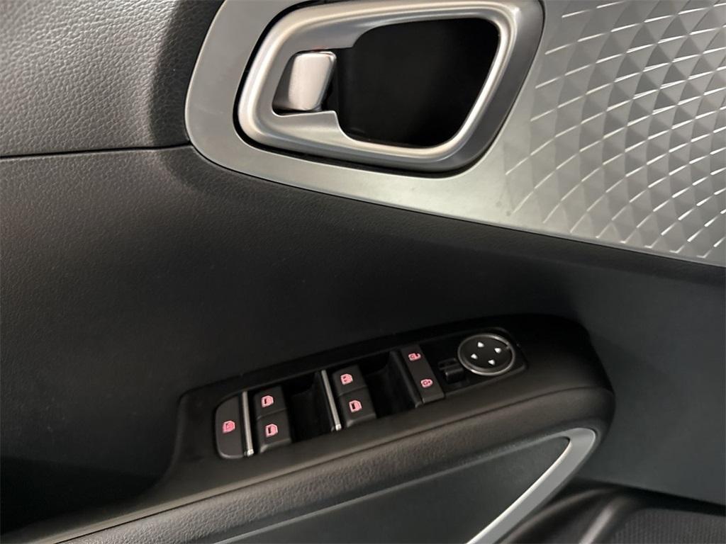 used 2021 Kia Soul car, priced at $12,987