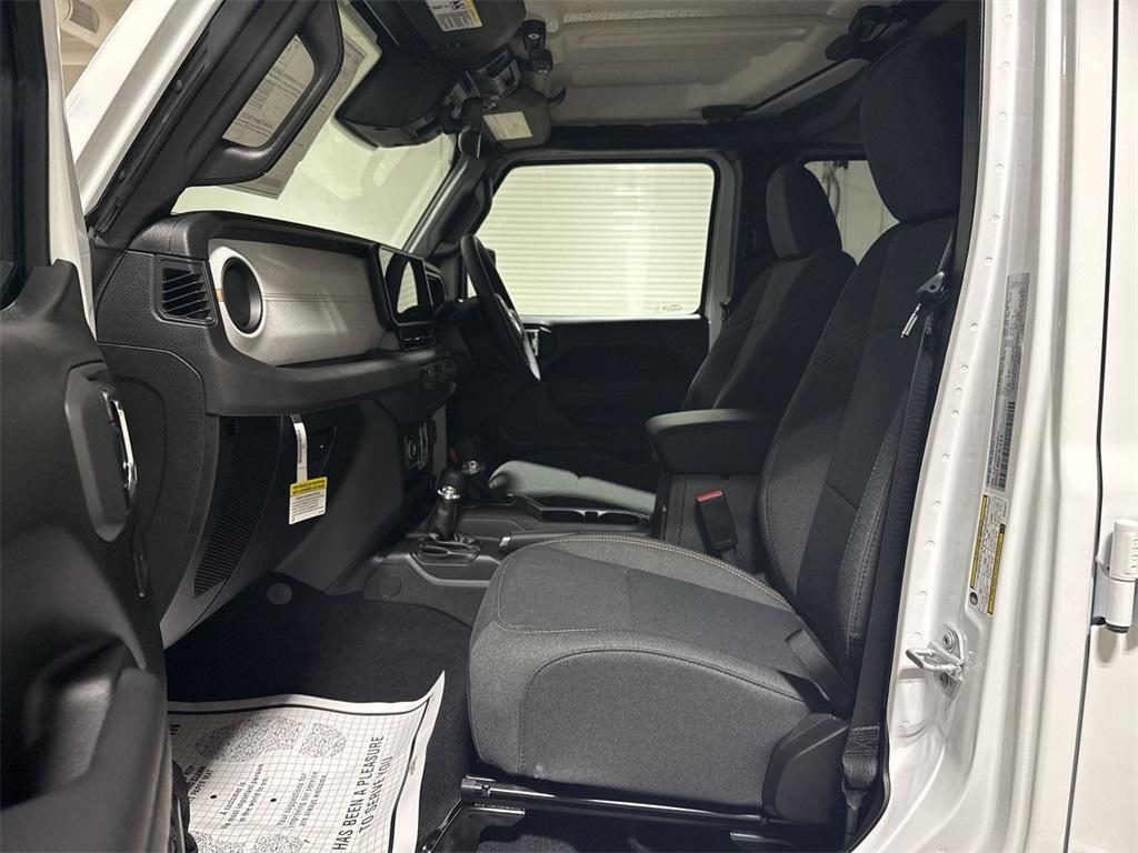 new 2025 Jeep Wrangler car, priced at $53,030