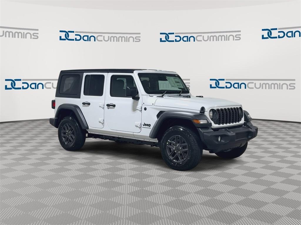 new 2025 Jeep Wrangler car, priced at $53,030
