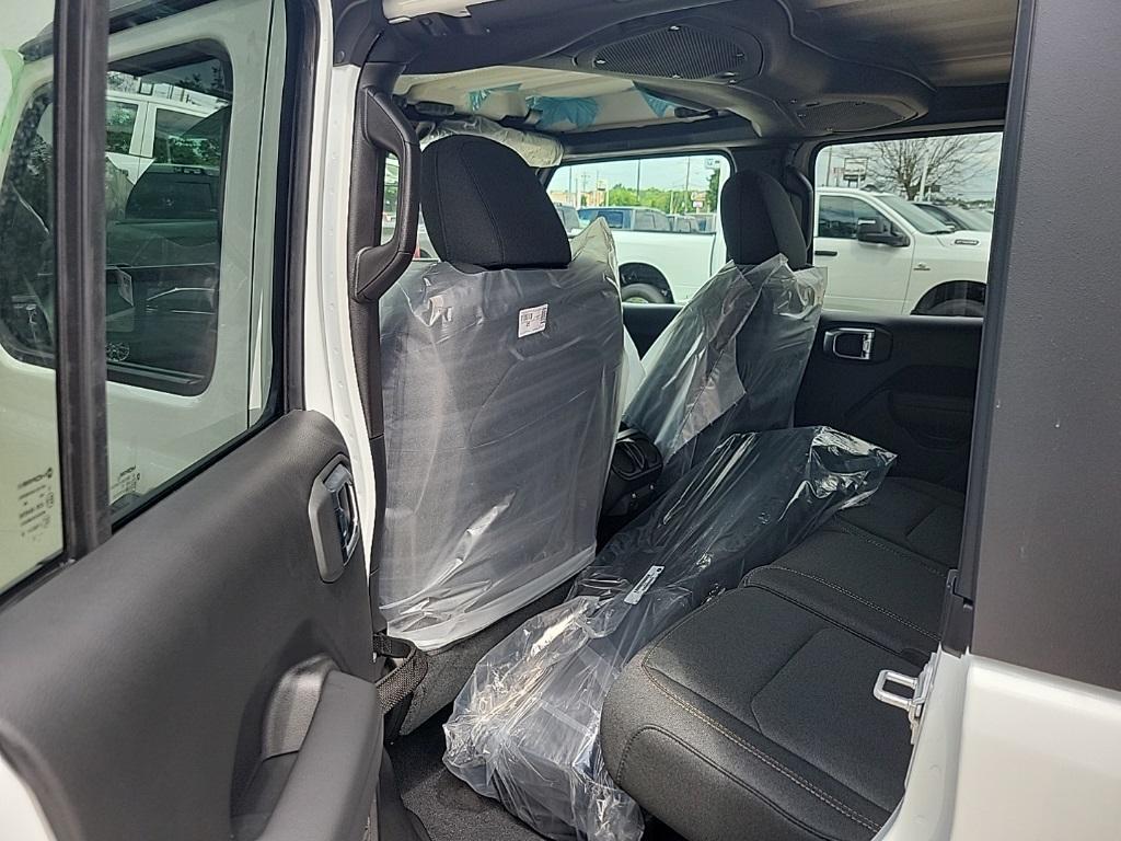new 2025 Jeep Wrangler car, priced at $53,030