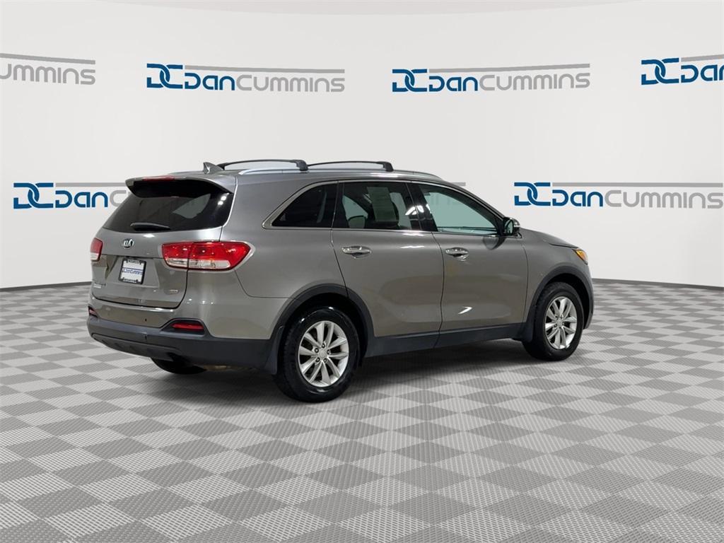 used 2016 Kia Sorento car, priced at $5,900