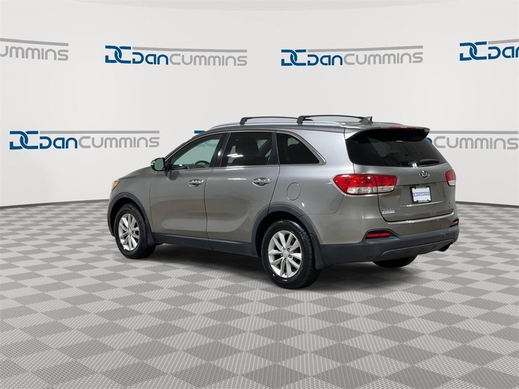 used 2016 Kia Sorento car, priced at $5,900