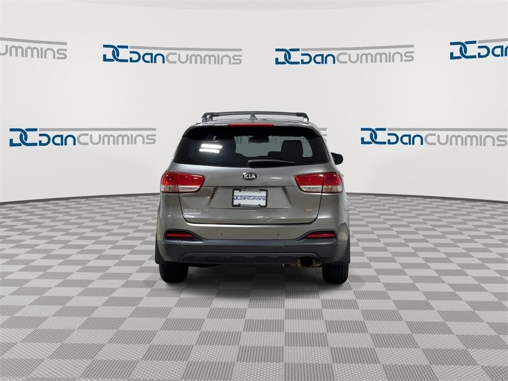 used 2016 Kia Sorento car, priced at $5,900