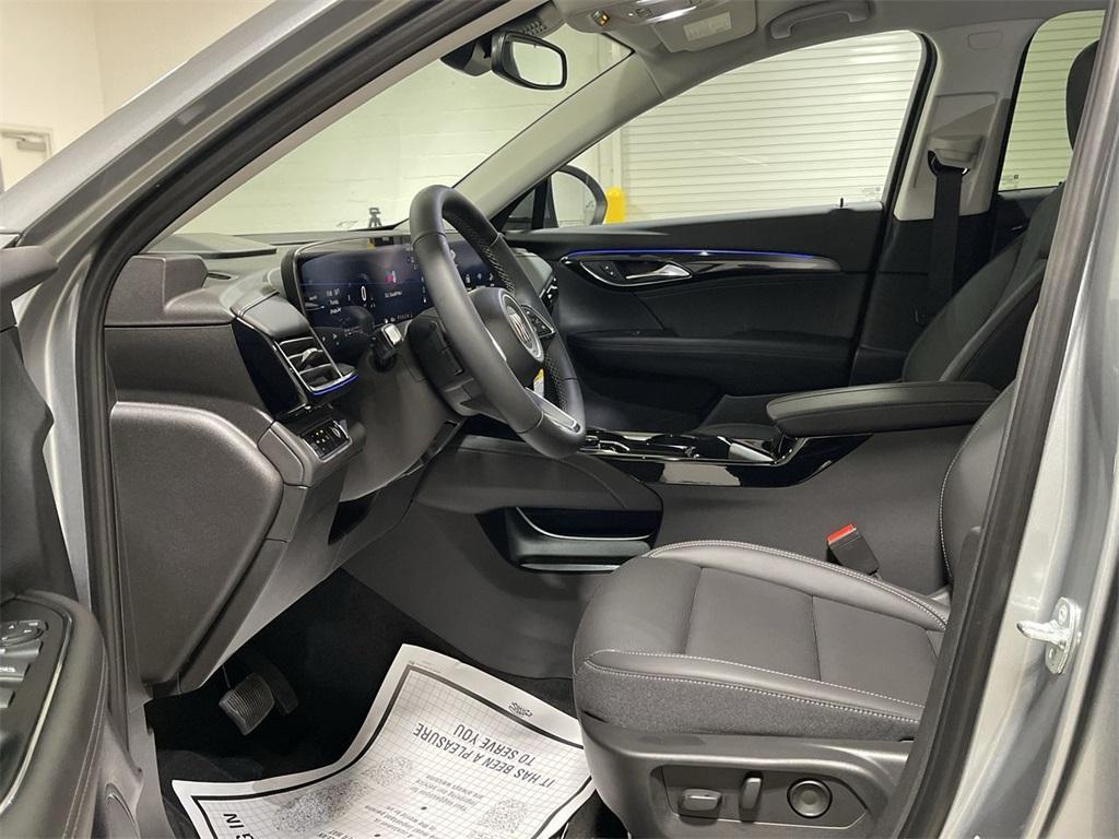 new 2025 Buick Envision car, priced at $37,897