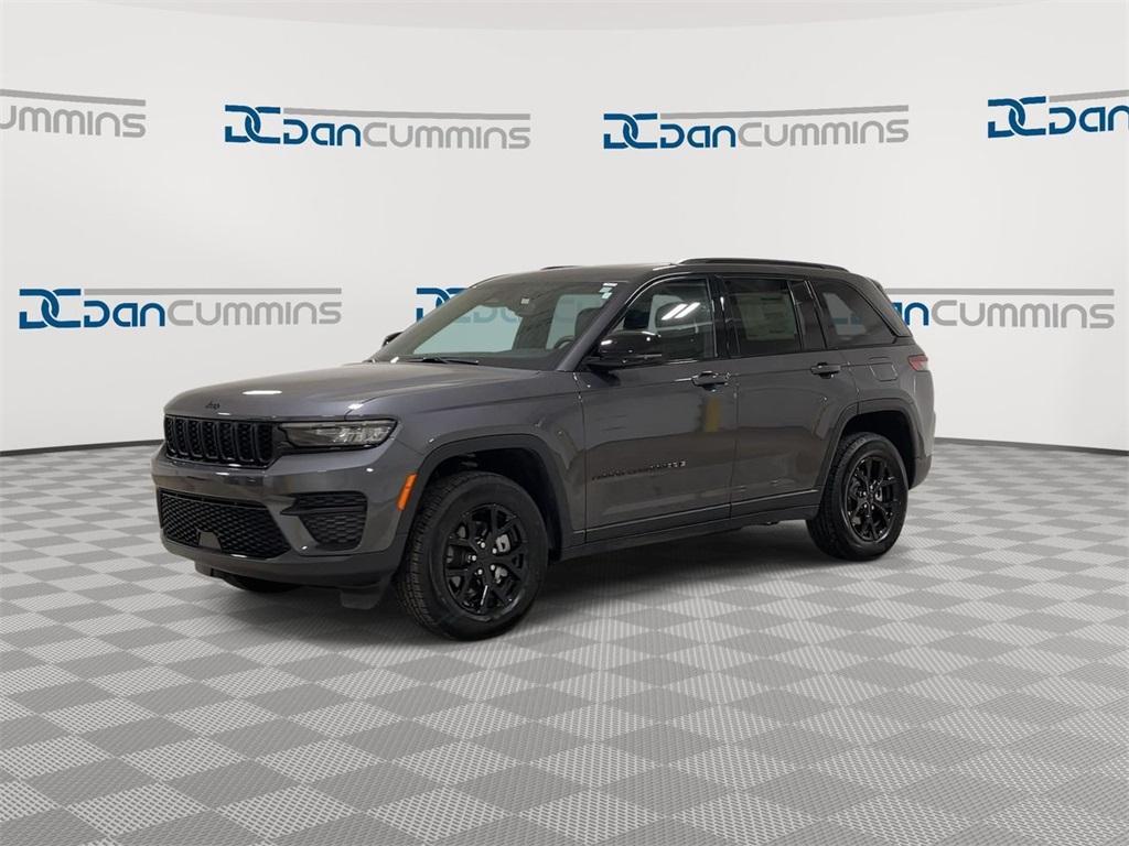 new 2024 Jeep Grand Cherokee car, priced at $37,357