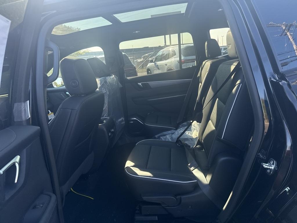 new 2026 Buick Enclave car, priced at $57,282