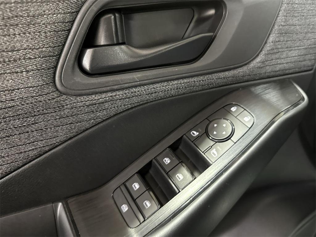 used 2023 Nissan Rogue car, priced at $21,287