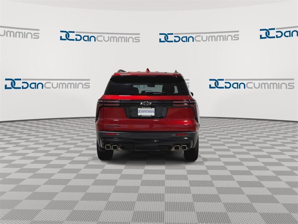 used 2024 Chevrolet Traverse car, priced at $38,987