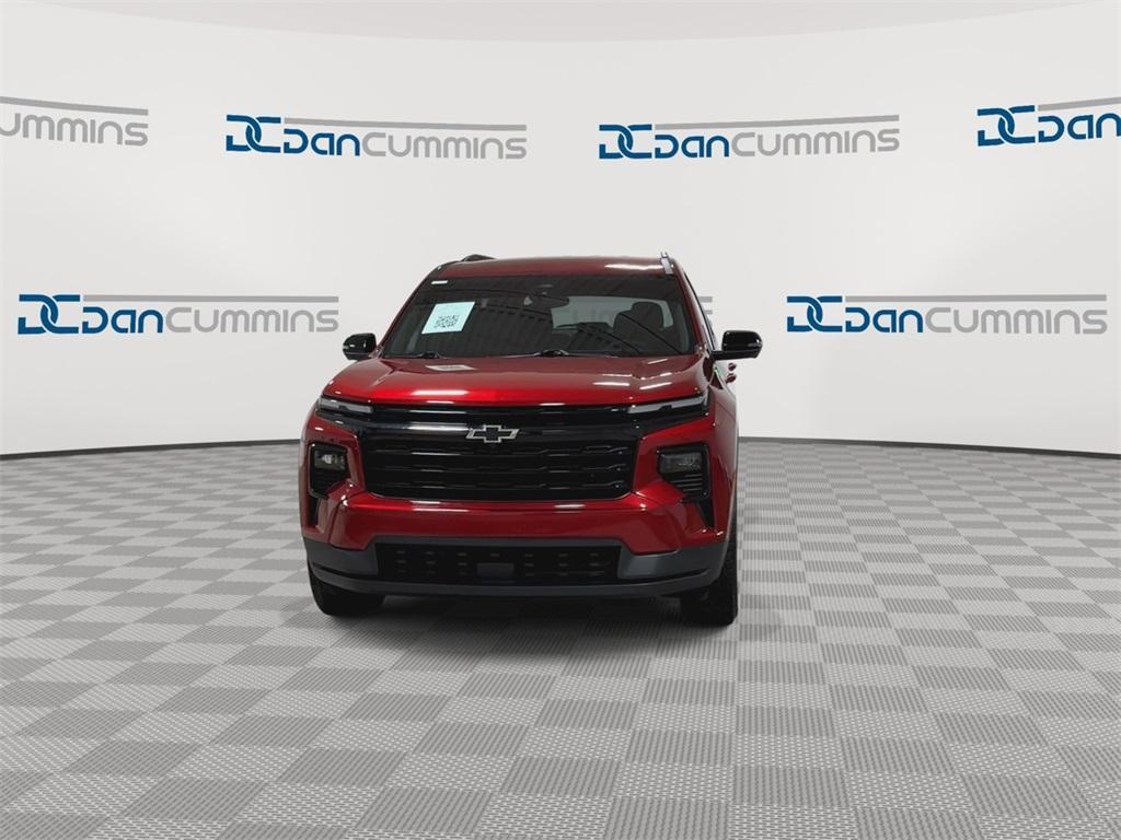 used 2024 Chevrolet Traverse car, priced at $38,987