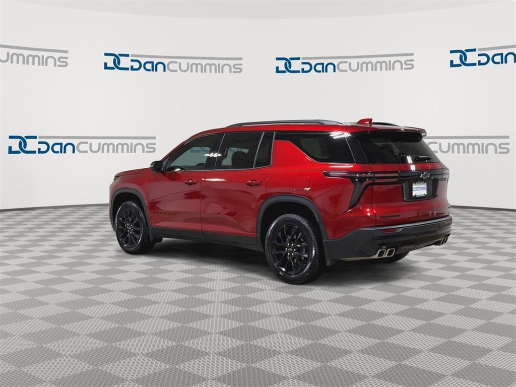 used 2024 Chevrolet Traverse car, priced at $38,987