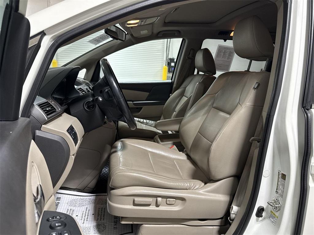 used 2016 Honda Odyssey car, priced at $10,900