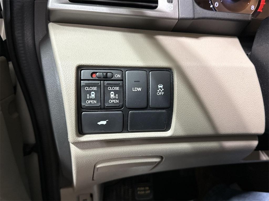 used 2016 Honda Odyssey car, priced at $10,900
