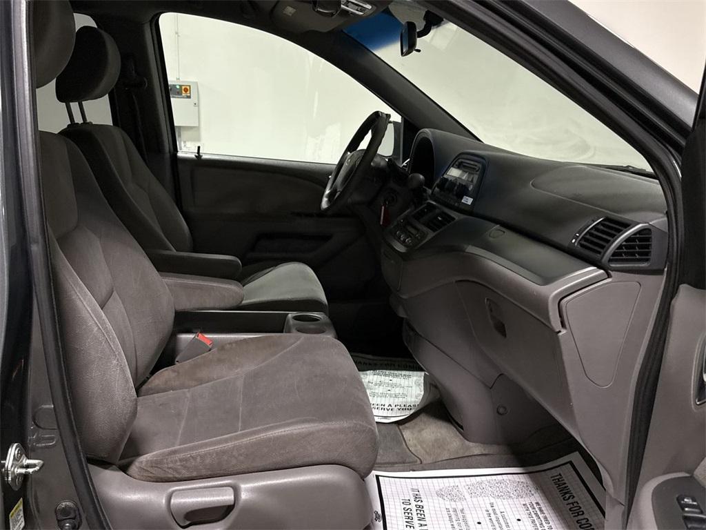 used 2010 Honda Odyssey car, priced at $2,500