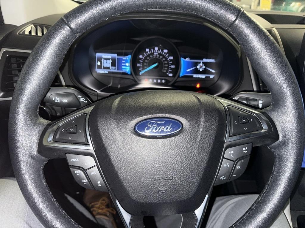 used 2024 Ford Edge car, priced at $28,787