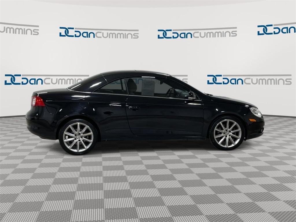 used 2007 Volkswagen Eos car, priced at $3,900