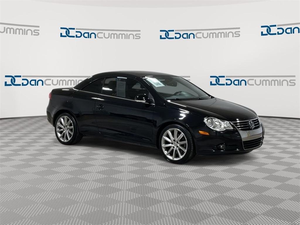 used 2007 Volkswagen Eos car, priced at $3,900