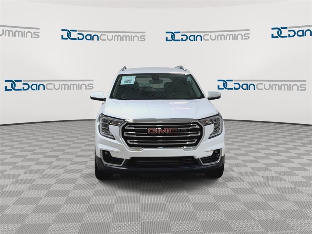 used 2024 GMC Terrain car, priced at $21,987
