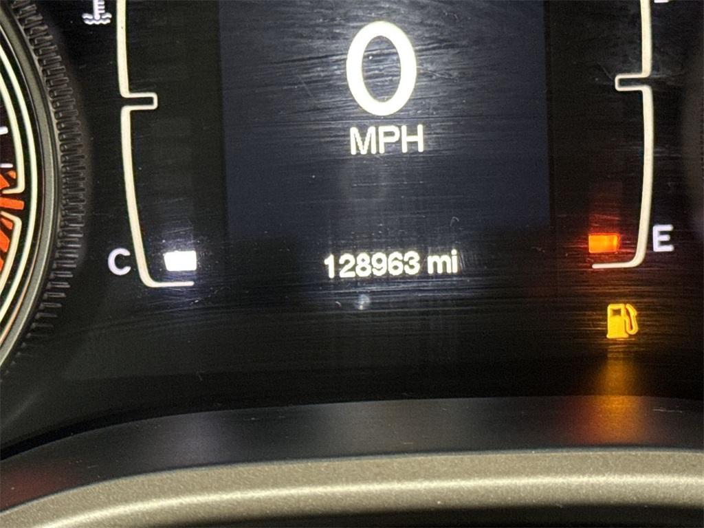 used 2014 Jeep Cherokee car, priced at $5,500