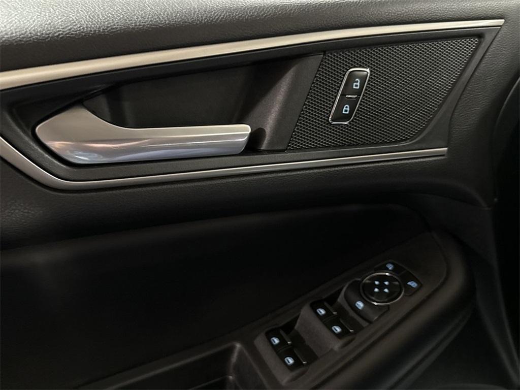 used 2023 Ford Edge car, priced at $21,587