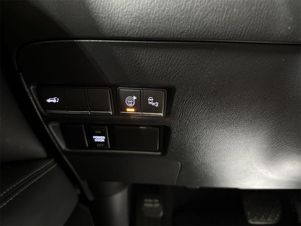 used 2016 INFINITI QX80 car, priced at $16,987