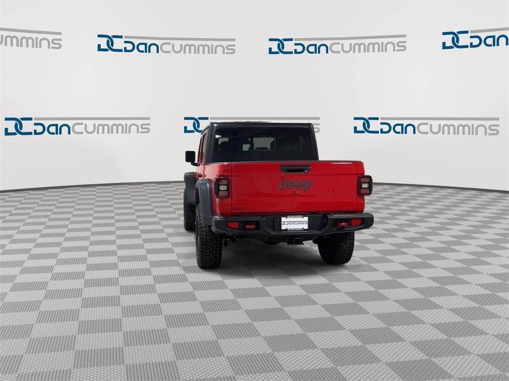 new 2024 Jeep Gladiator car, priced at $45,722