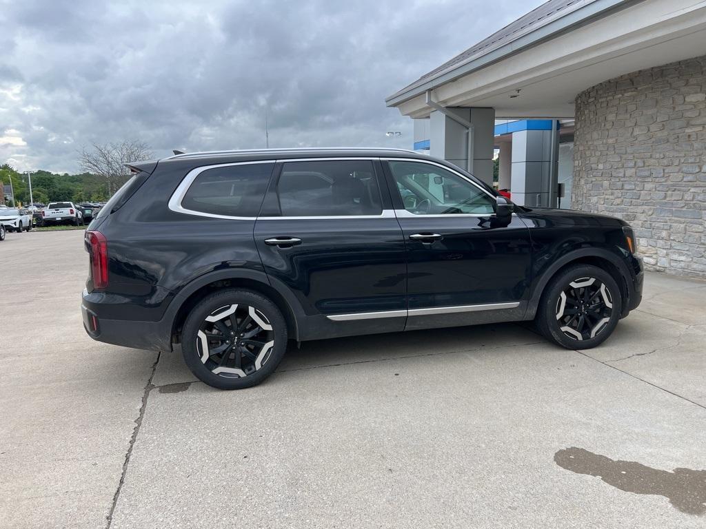 used 2023 Kia Telluride car