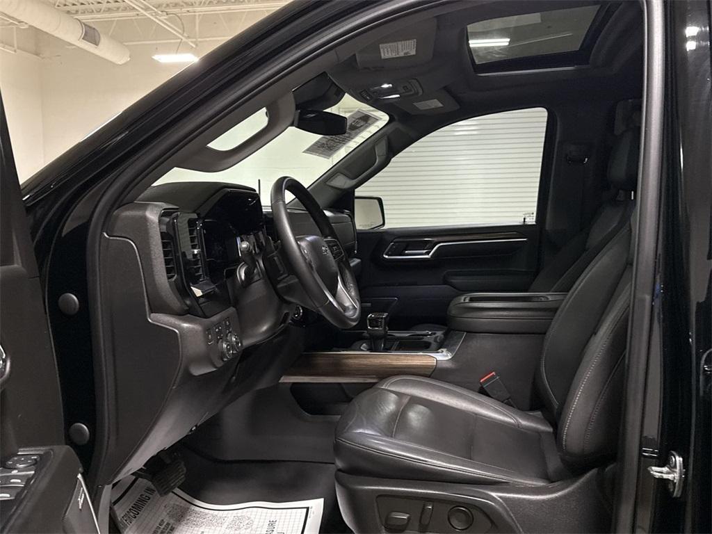 used 2022 Chevrolet Silverado 1500 car, priced at $38,336