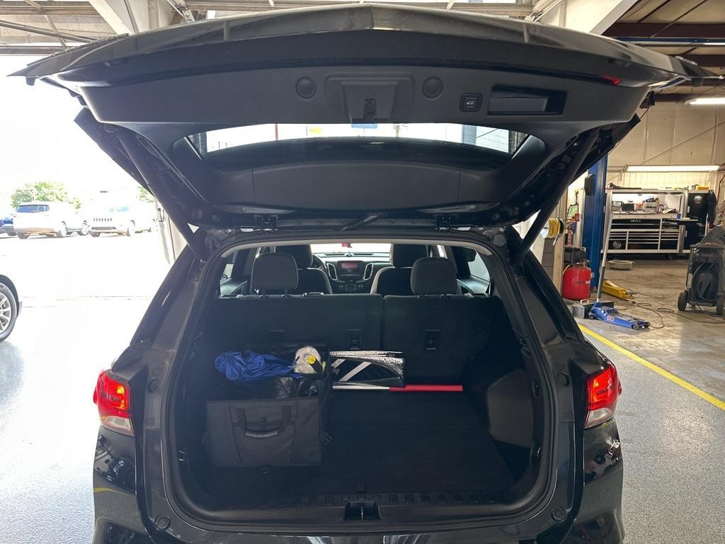 used 2022 Chevrolet Equinox car