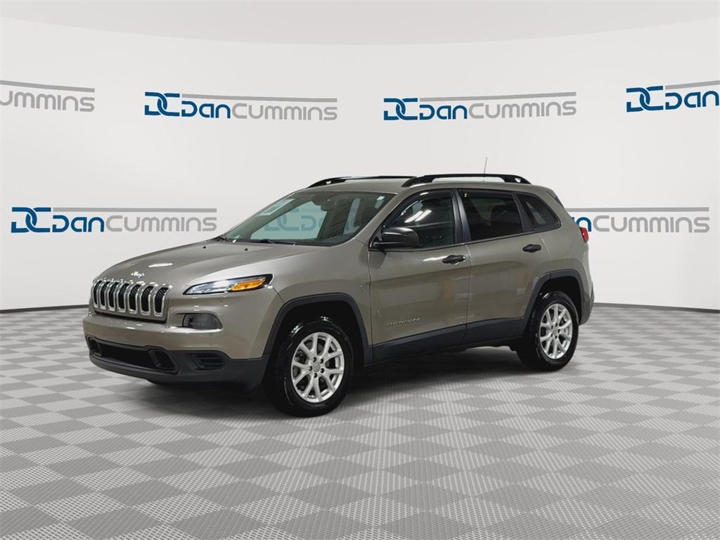 used 2016 Jeep Cherokee car, priced at $15,487