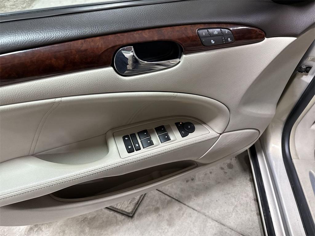 used 2007 Buick Lucerne car, priced at $3,500