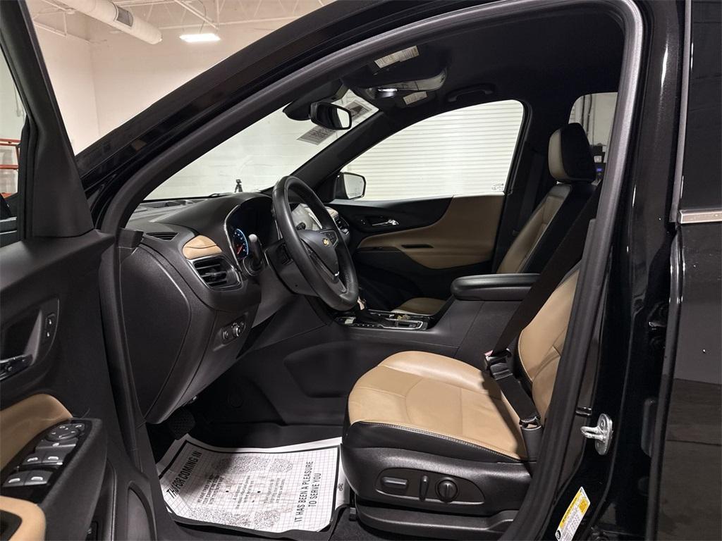 used 2023 Chevrolet Equinox car, priced at $25,557