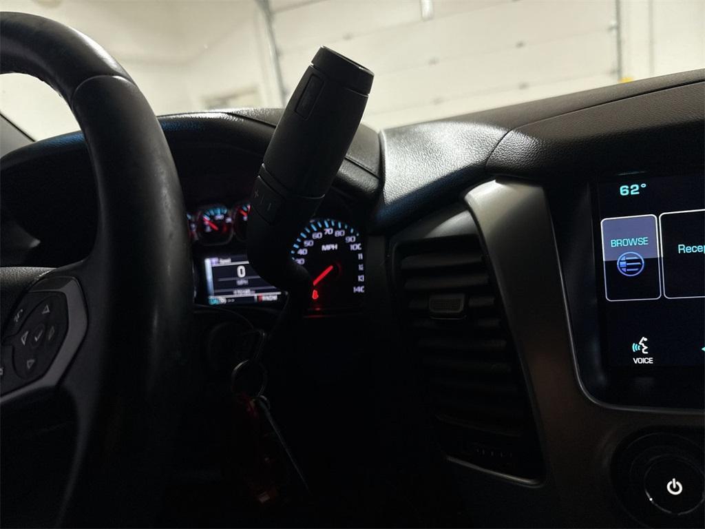 used 2015 Chevrolet Suburban car, priced at $9,900