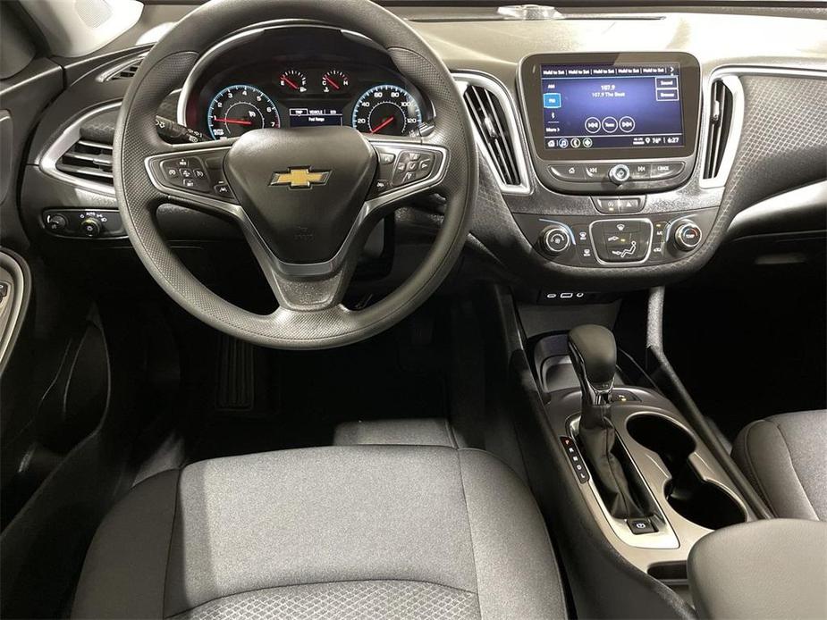 new 2025 Chevrolet Malibu car, priced at $23,995