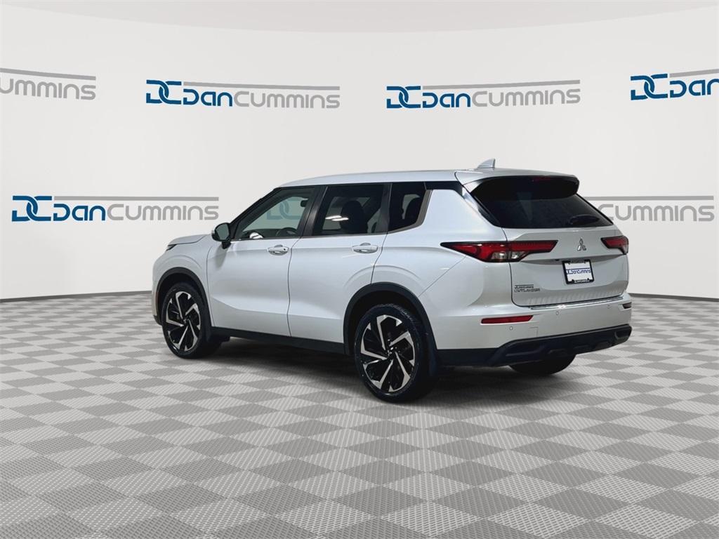 used 2022 Mitsubishi Outlander car, priced at $18,987