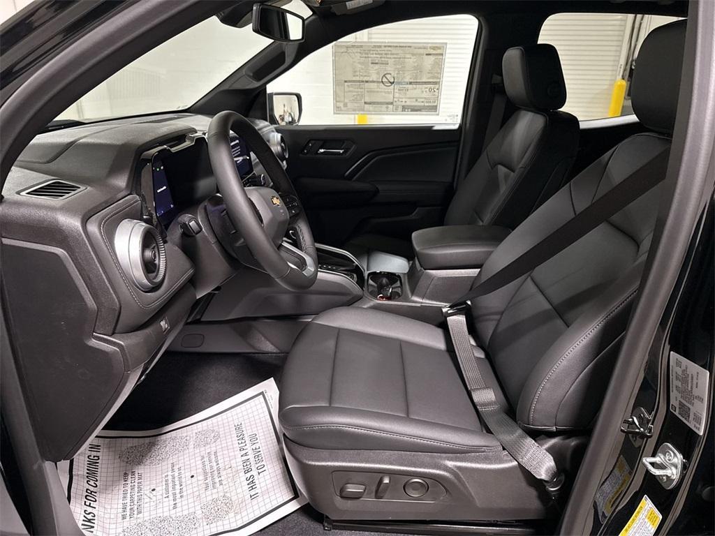 new 2025 Chevrolet Colorado car, priced at $37,873