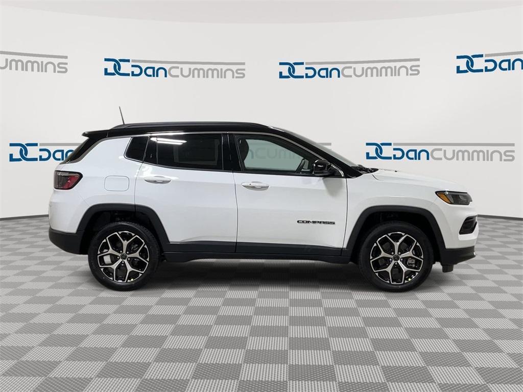 new 2025 Jeep Compass car, priced at $31,560