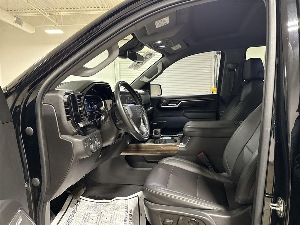 used 2023 Chevrolet Silverado 1500 car, priced at $43,930