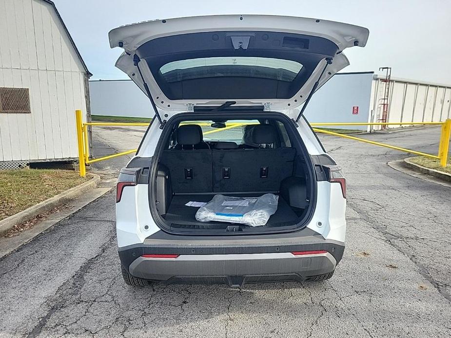 new 2025 Chevrolet Equinox car, priced at $26,995