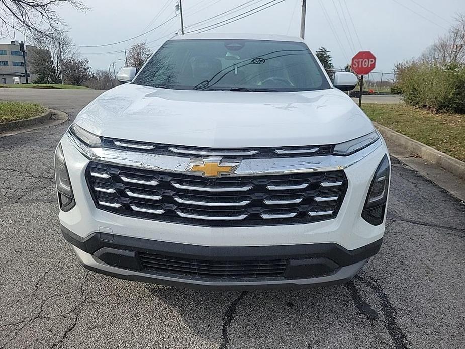 new 2025 Chevrolet Equinox car, priced at $26,995