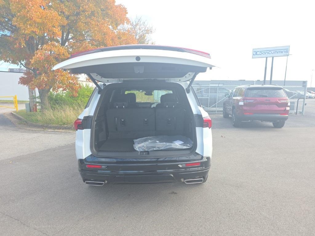 new 2026 Buick Enclave car, priced at $50,054