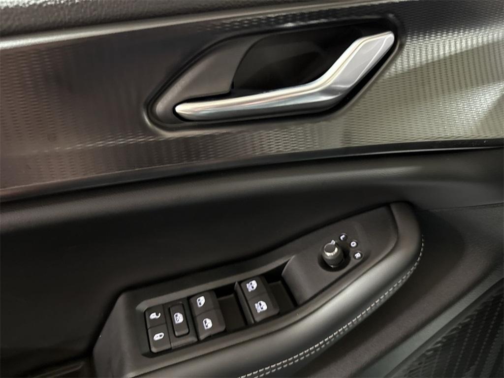 new 2025 Jeep Grand Cherokee car, priced at $40,078