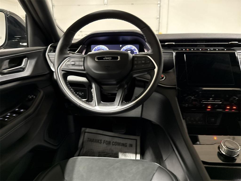 new 2025 Jeep Grand Cherokee car, priced at $40,078