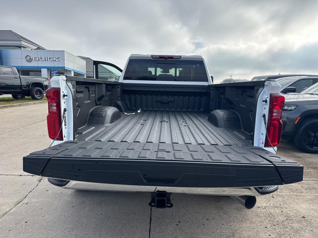 new 2026 Chevrolet Silverado 3500 car, priced at $81,915