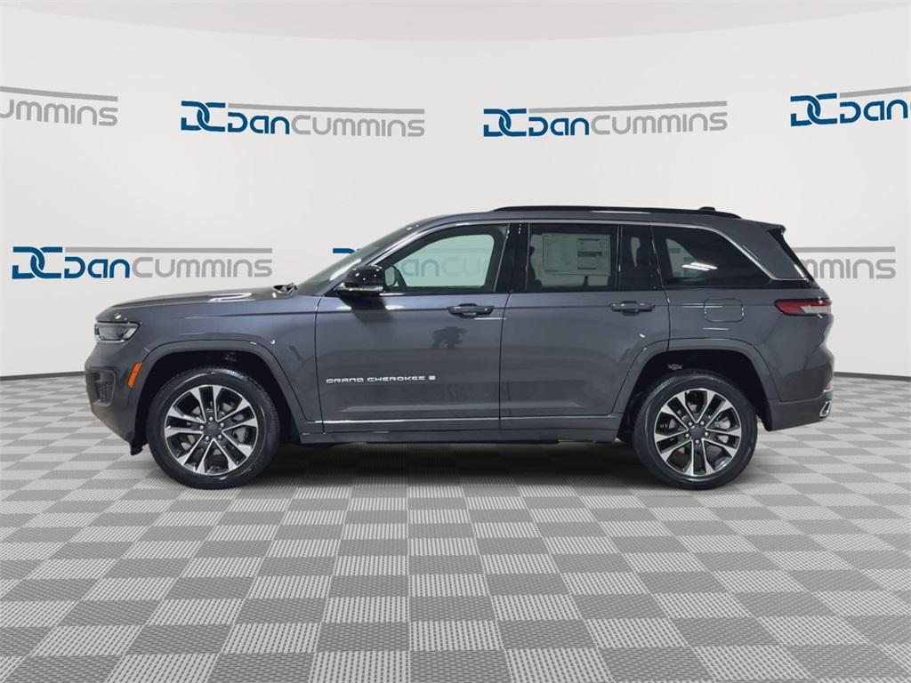 new 2025 Jeep Grand Cherokee car, priced at $59,688