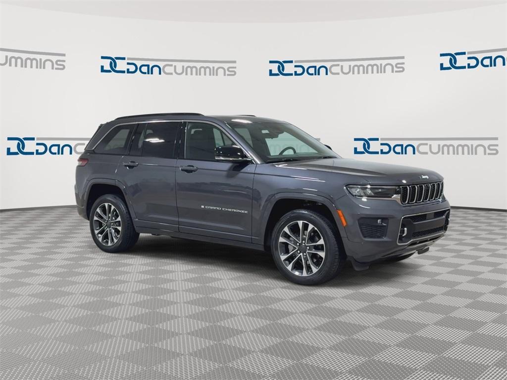 new 2025 Jeep Grand Cherokee car, priced at $59,688