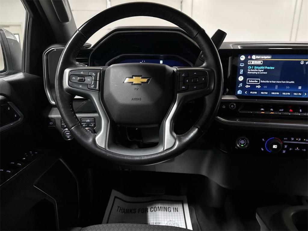 used 2022 Chevrolet Silverado 1500 car, priced at $37,987